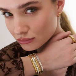 Engraved Dotted Square Bracelet with Diamonds - Silver