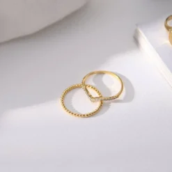 Glisten Dot Ring - Gold Vermeil