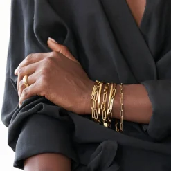 Ivy Name Paperclip Chain Bracelet with Diamonds - Gold Vermeil