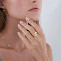 Kara Custom Name Ring - Gold Vermeil