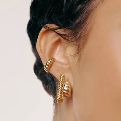 Small Scalloped Hoop - Gold Vermeil