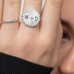 Tyra Initial Medallion Ring - Silver