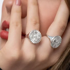 Tyra Initial Medallion Ring - Silver